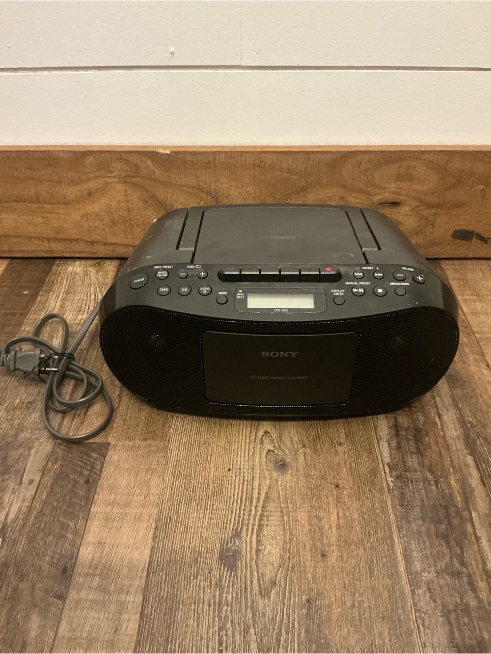 Sony CFD-S50 CD Radio Cassette Player Tested Working Cord Included Mega Bass